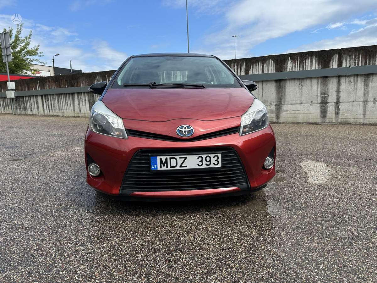 Toyota Yaris - 2