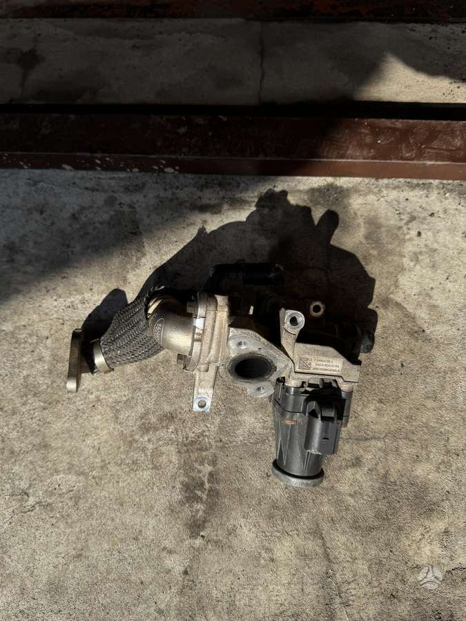 Land Rover Evoque engine parts