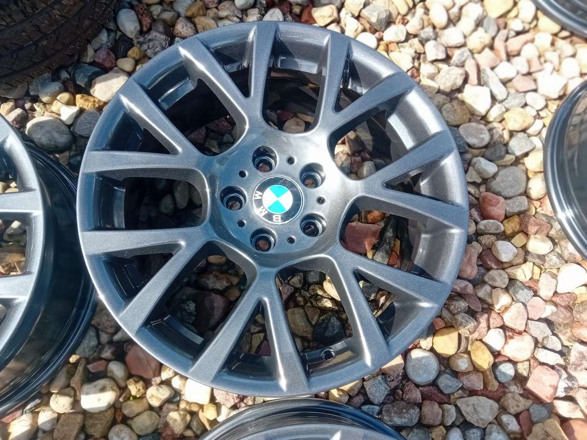 BMW IS30, lengvojo lydinio, R18