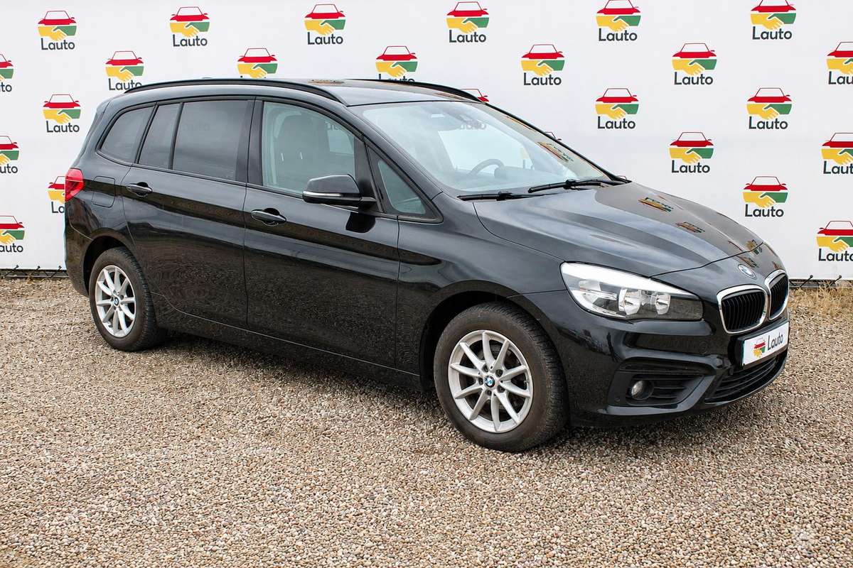 BMW 216, 1.6 l., Минивэн