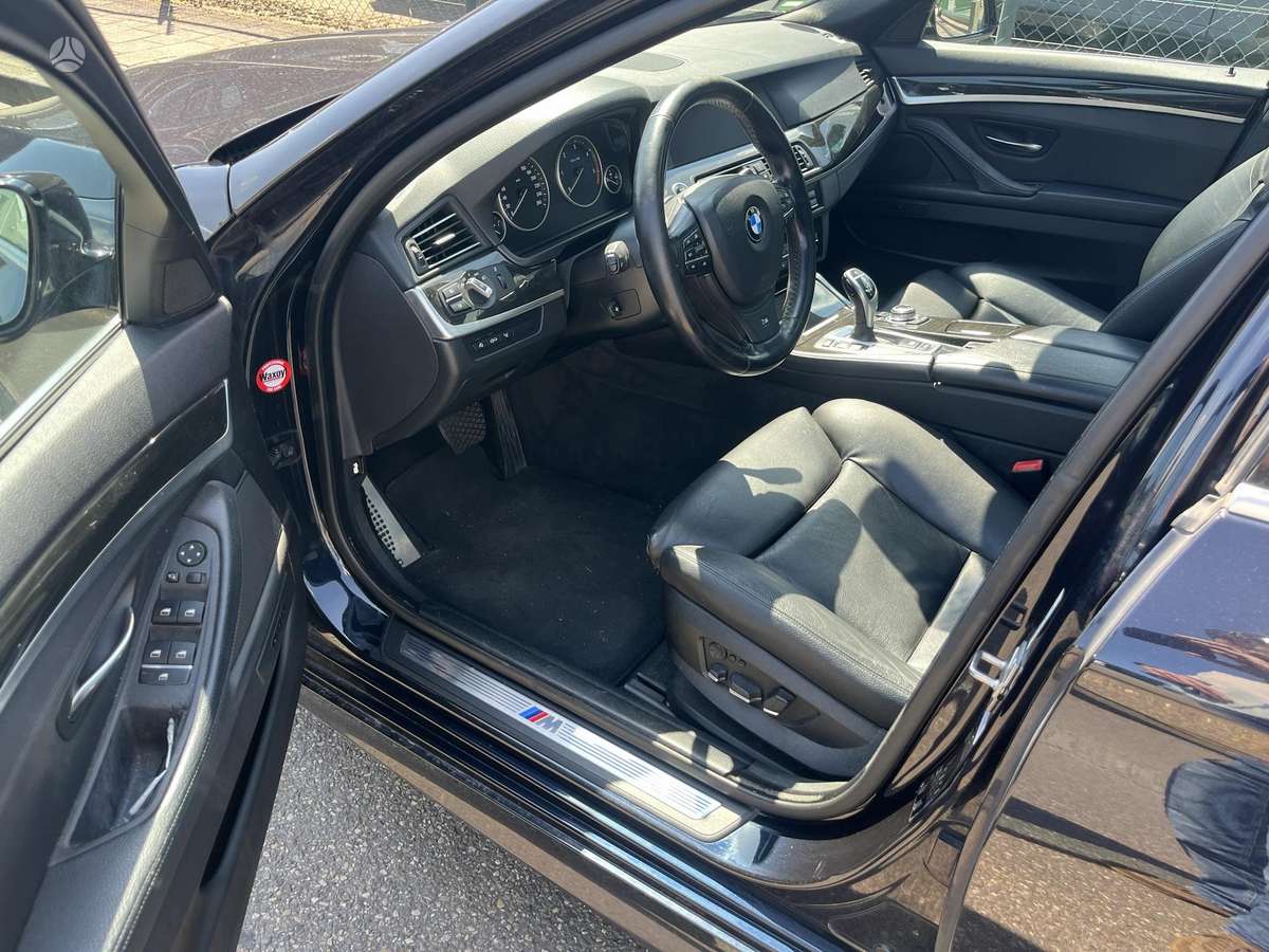 BMW 525, 3.0 l., Универсал