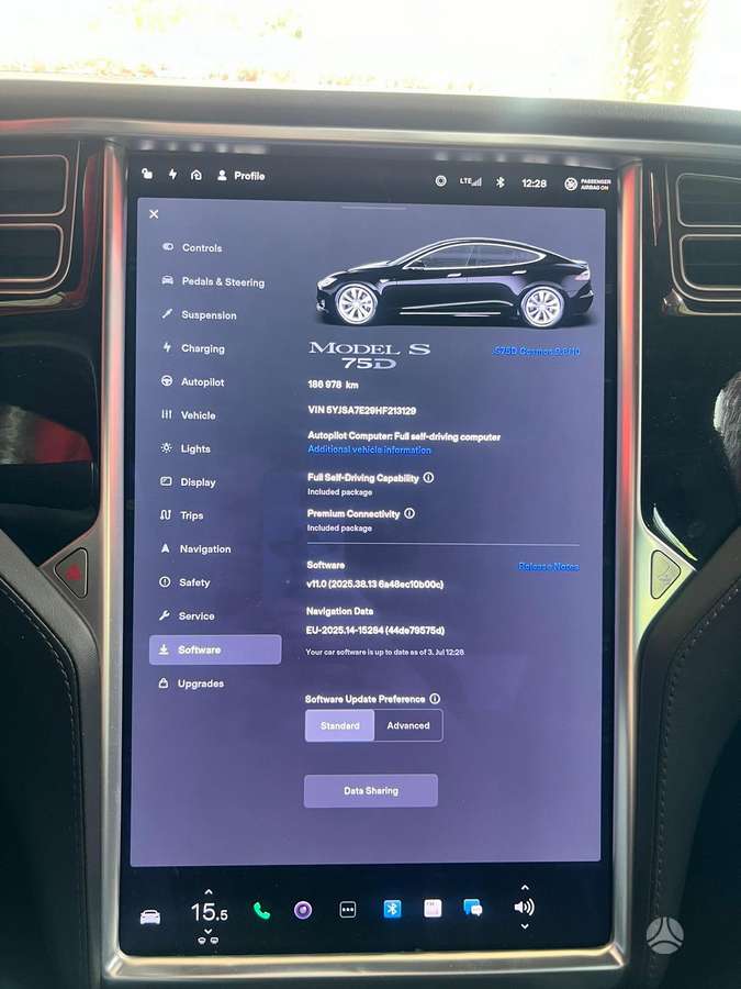 Tesla Model S, 75 kWh, hatchback