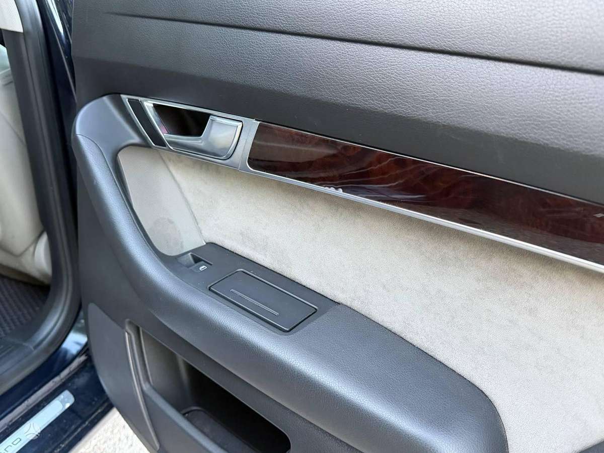 Audi A6 allroad, 3.0 l., Универсал