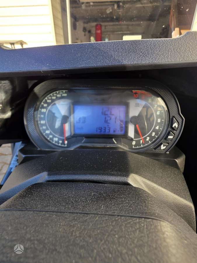 Polaris -kita- 2000cc, trikes