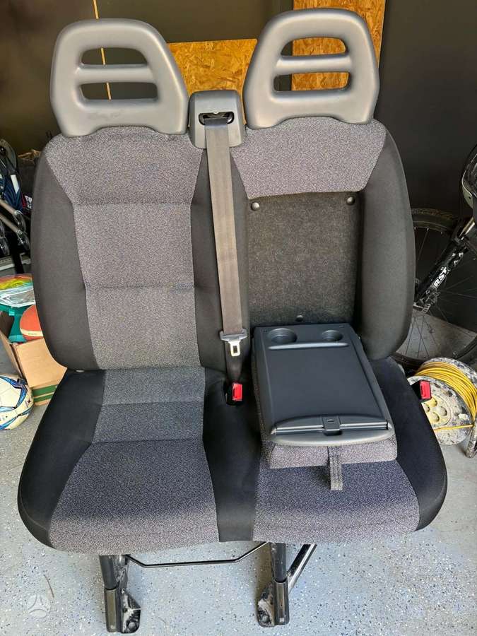 Fiat Ducato, krovininiai mikroautobusai