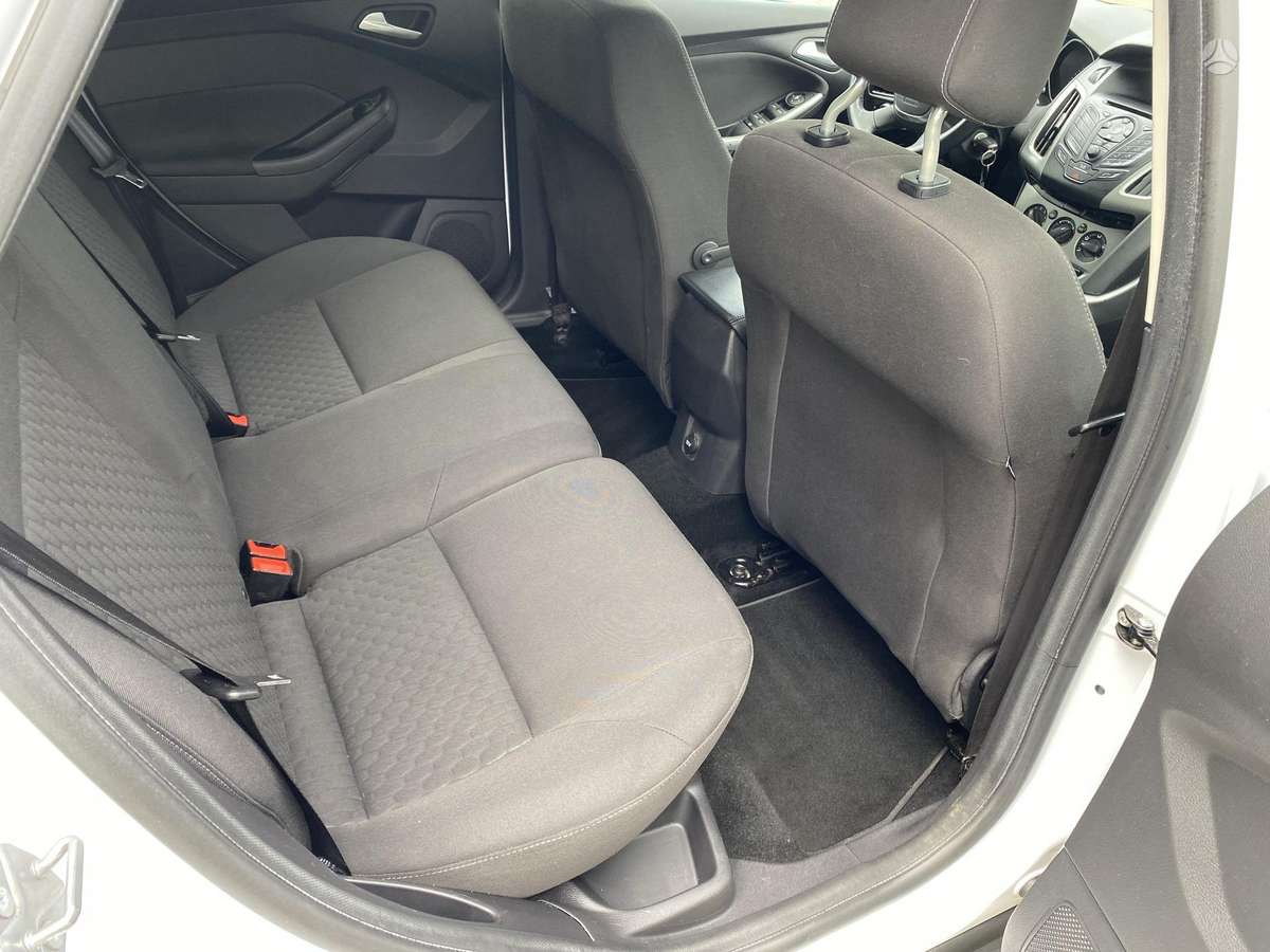 Ford Focus, 1.0 l., hečbekas