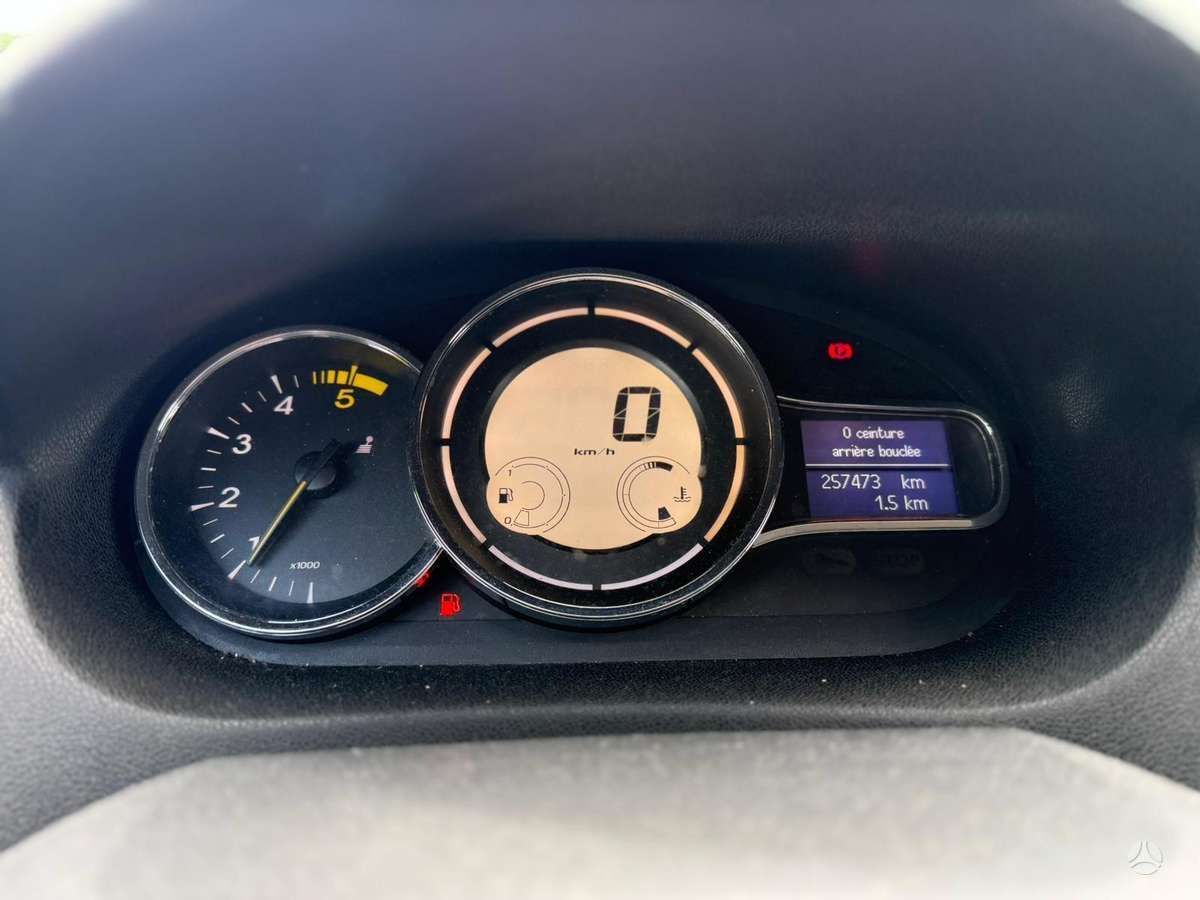 Renault Megane - 8
