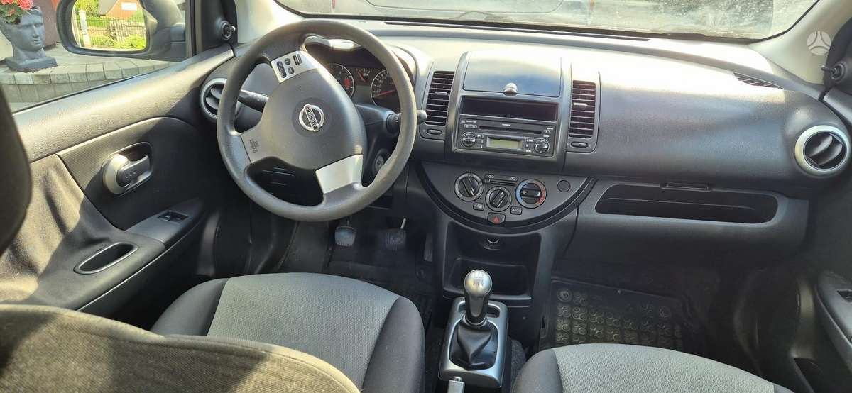 Nissan Note, 1.5 l., hatchback