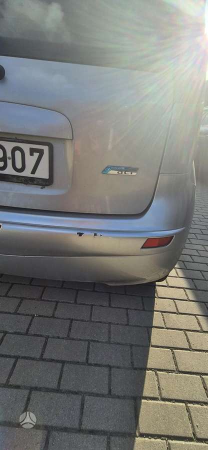 Nissan Note, 1.5 l., Хэтчбек