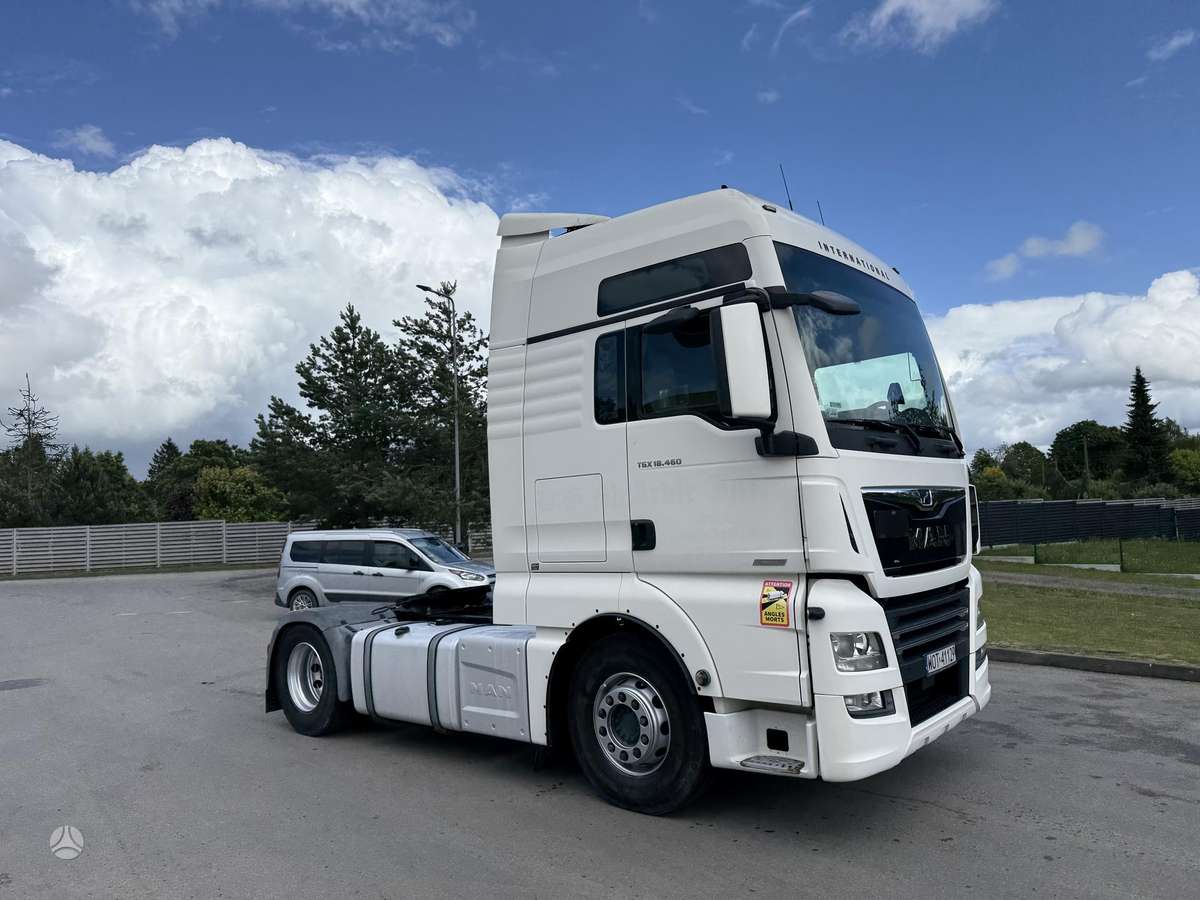 MAN TGX 18.460, 2 miegamosios vietos