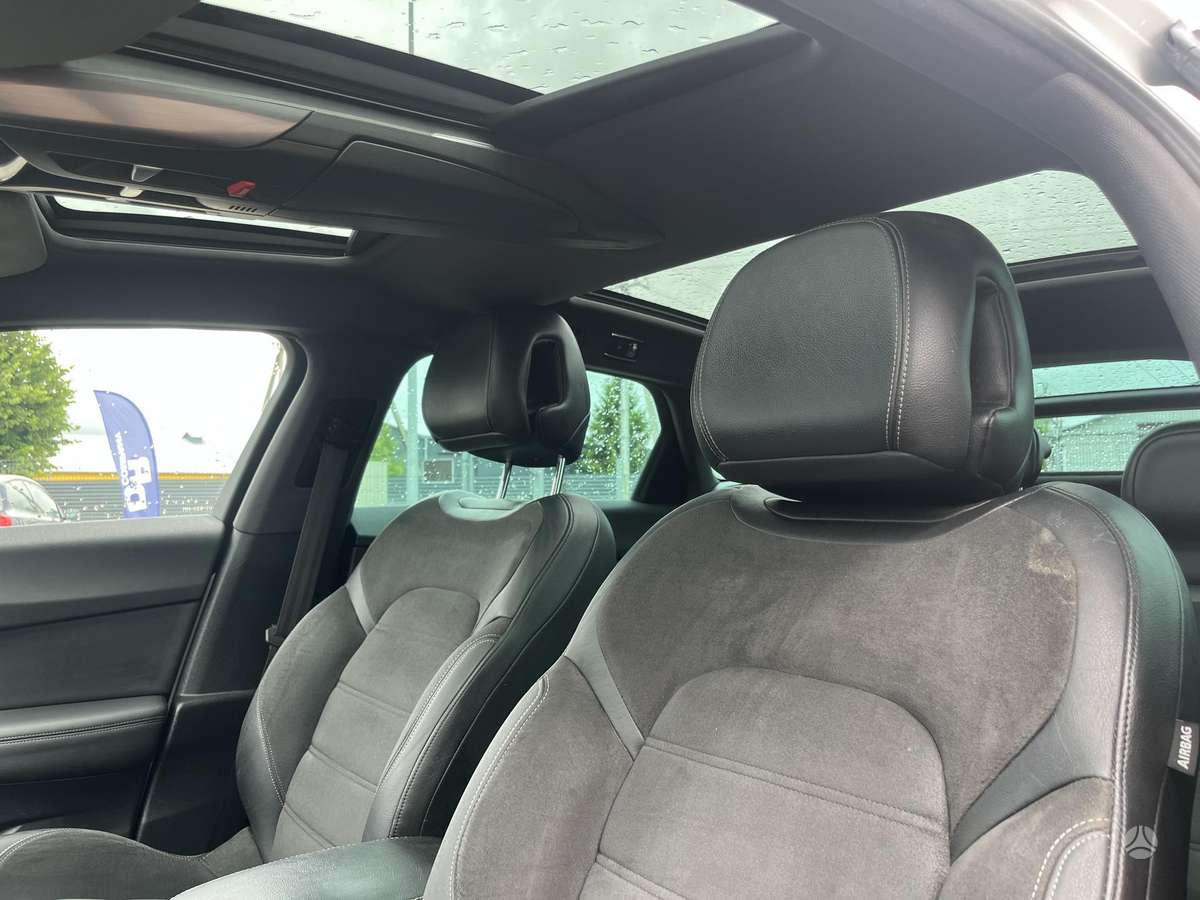 Citroen DS5, 2.0 l., hatchback