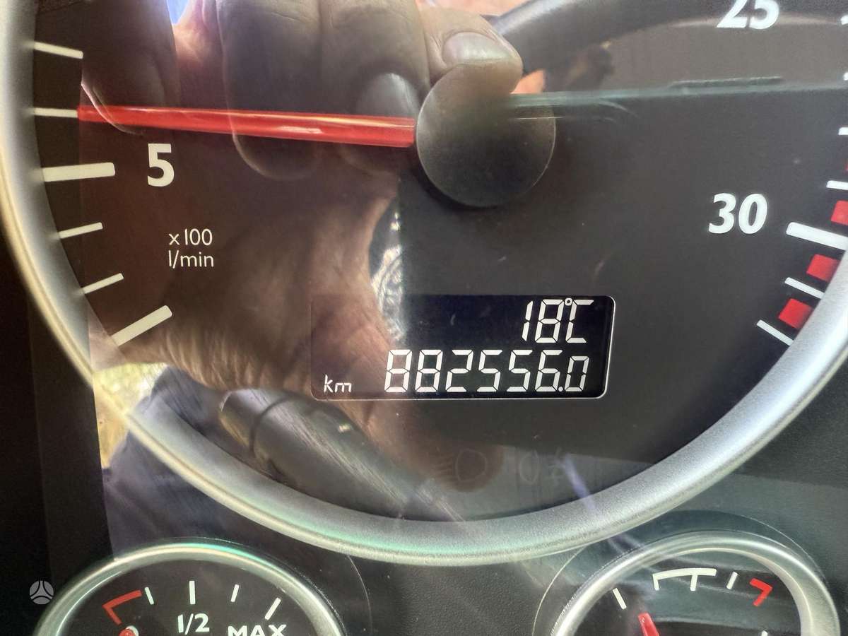 MAN TGX 18.460, 2 спальных места