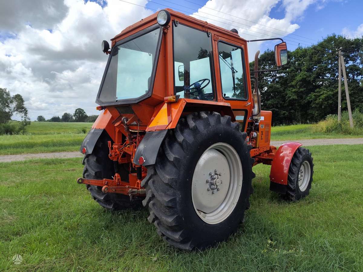MTZ 562 Tik 452 Motovalandos, тракторы