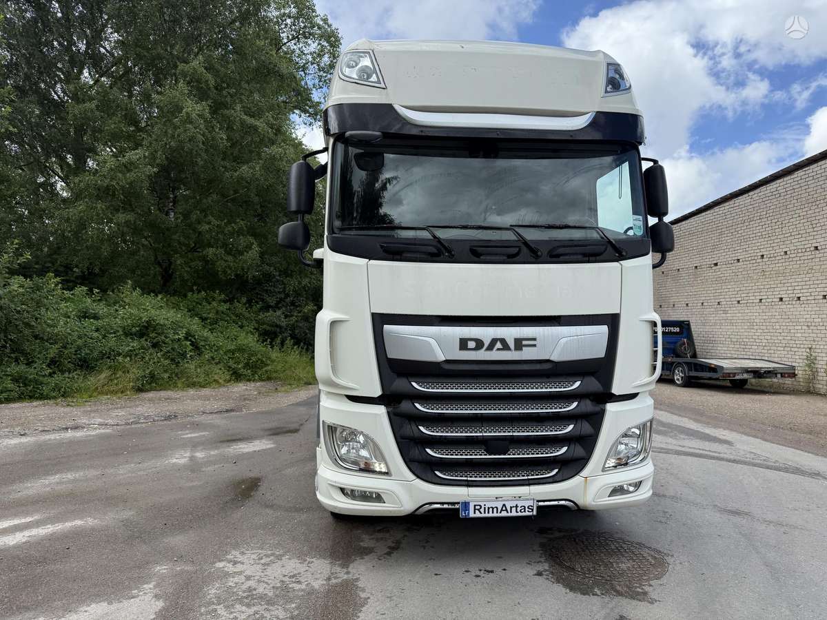 DAF XF 480, double sleeper