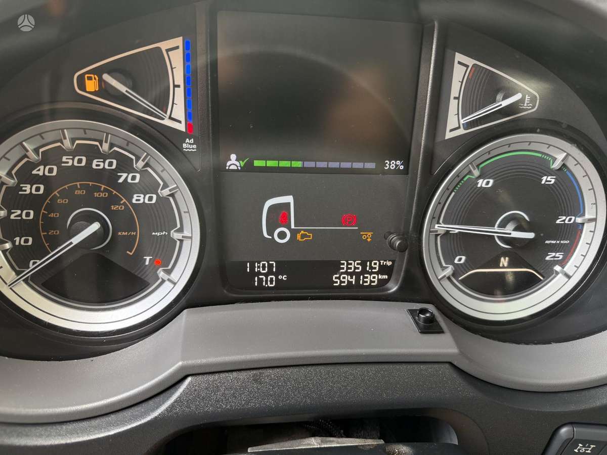 DAF XF 480, 2 спальных места