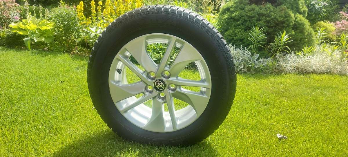 Toyota Yaris, light alloy, R15