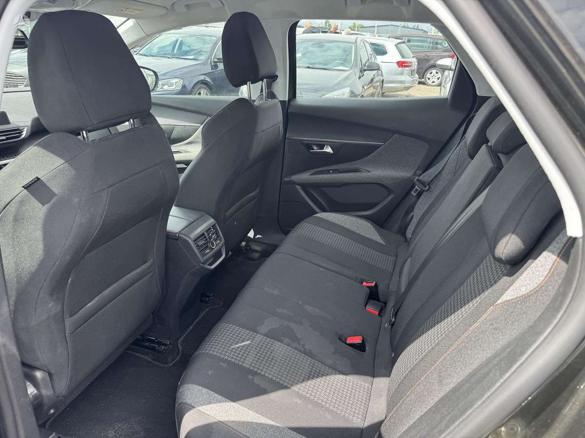 Peugeot 3008 - 9
