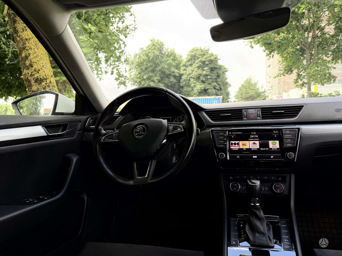 Skoda Superb, 2.0 l., hatchback