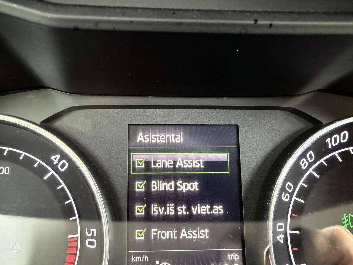 Skoda Superb, 2.0 l., hatchback