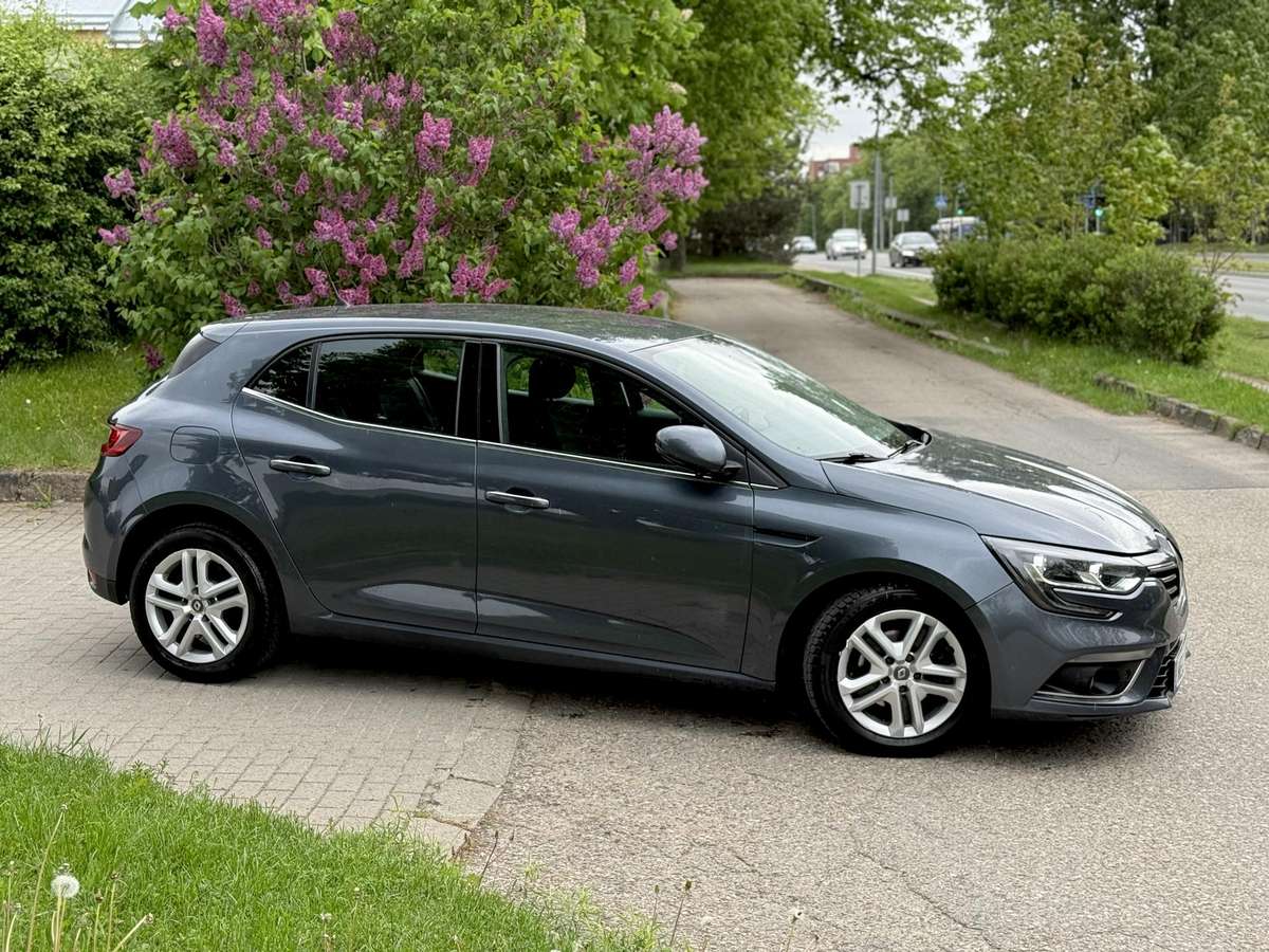 Renault Megane, Хэтчбек