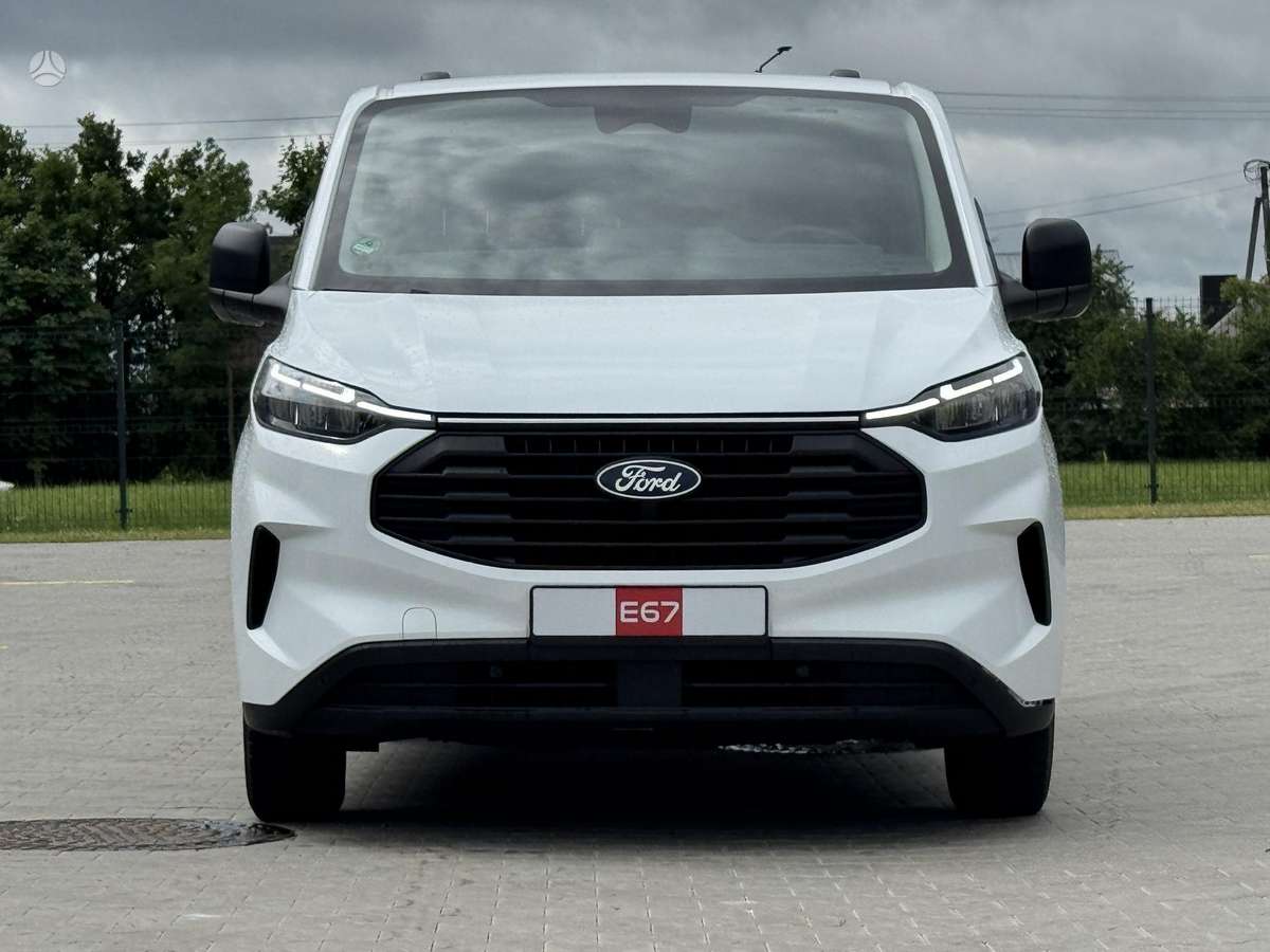 Ford Transit Custom, 2.0 l., Минивэн