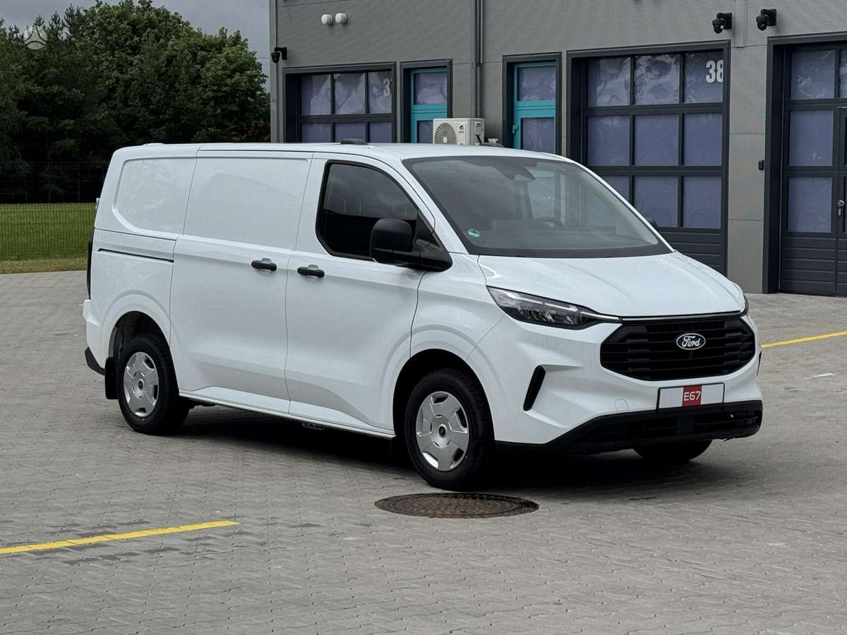 Ford Transit Custom, 2.0 l., Минивэн