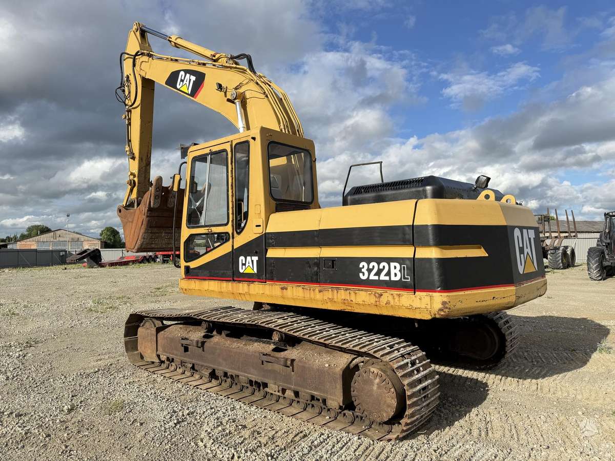 Caterpillar 322 BL , 26 ton, ekskavatoriai