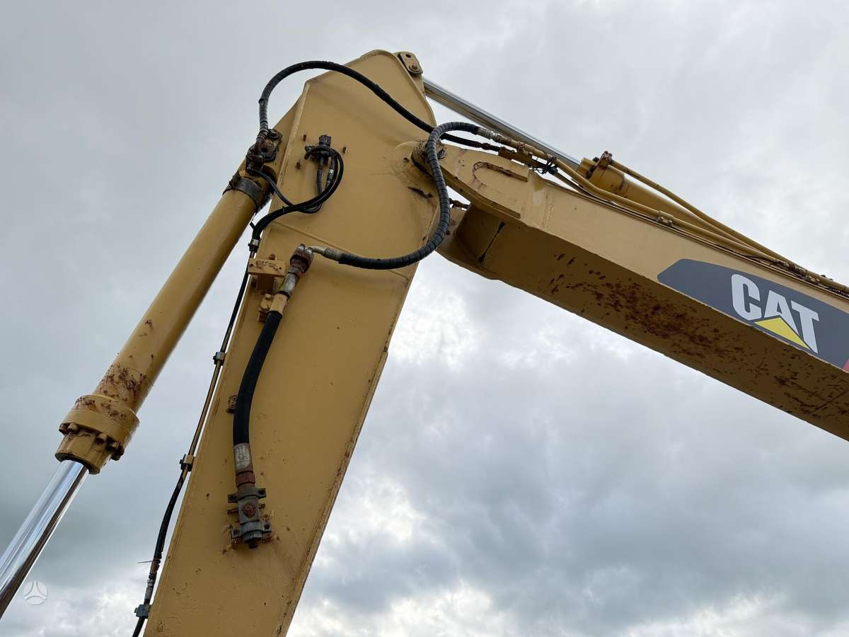 Caterpillar 322 BL , 26 ton, ekskavatoriai