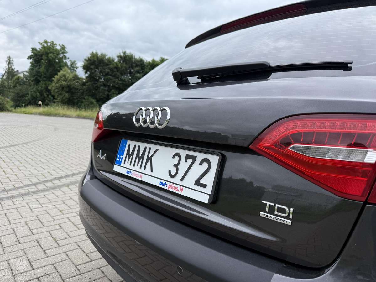Audi A4, 2.0 l., Универсал