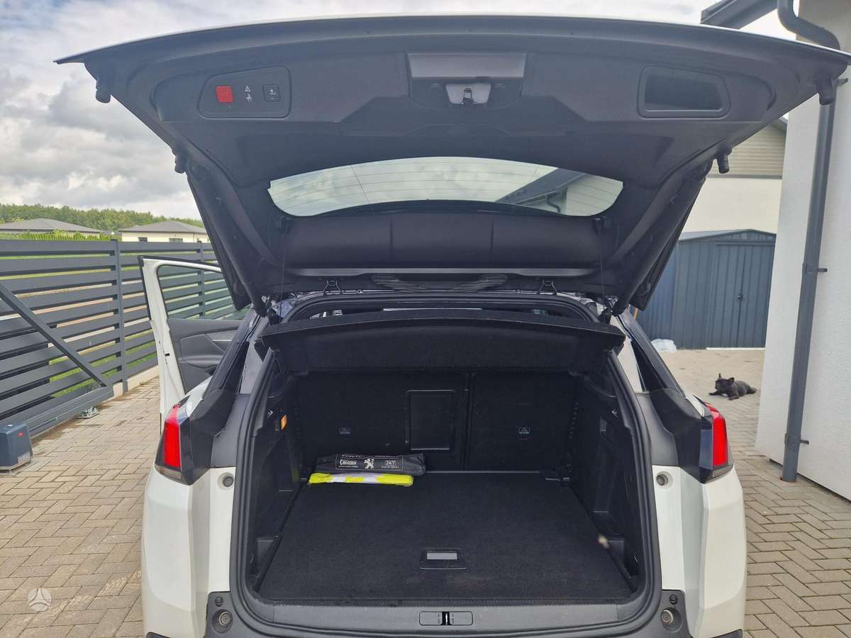Peugeot 3008 - 11
