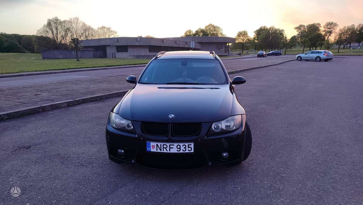 BMW 320, 2.0 l., Универсал