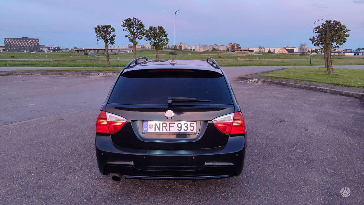 BMW 320, 2.0 l., universalas