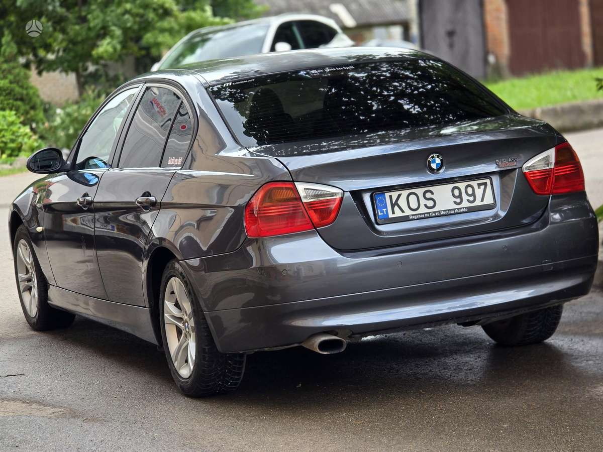 BMW 320, 2.0 l., Седан