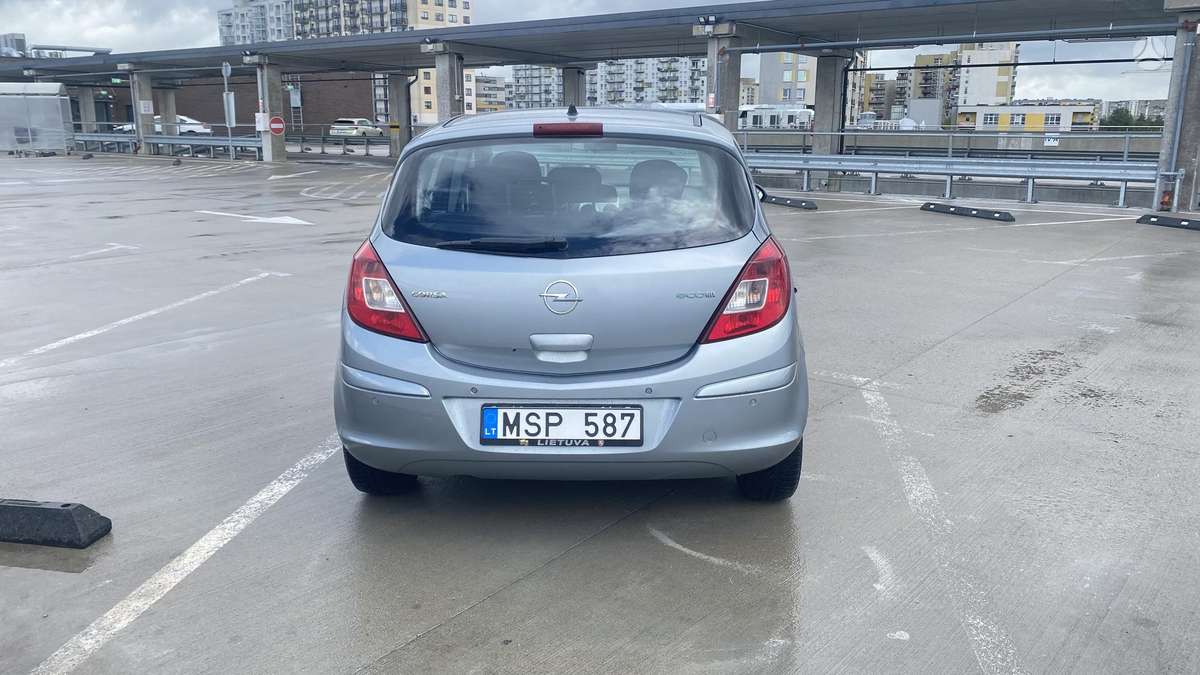 Opel Corsa, 1.3 l., Хэтчбек