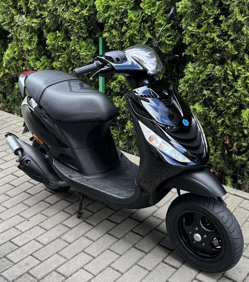 Piaggio Zip 49cc, мотороллеры / мопеды