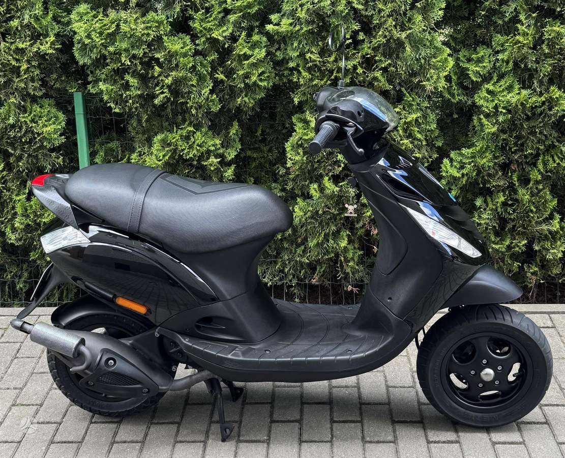 Piaggio Zip 49cc, scooters / mopeds