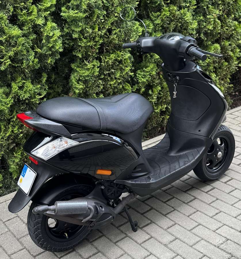 Piaggio Zip 49cc, мотороллеры / мопеды