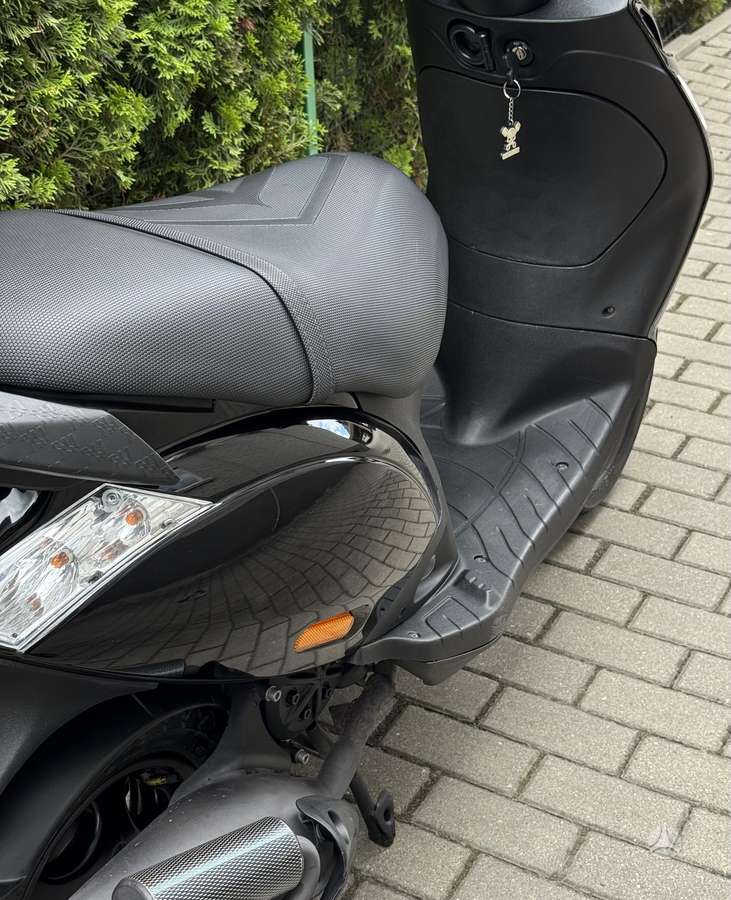 Piaggio Zip 49cc, мотороллеры / мопеды