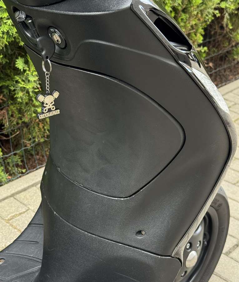 Piaggio Zip 49cc, scooters / mopeds