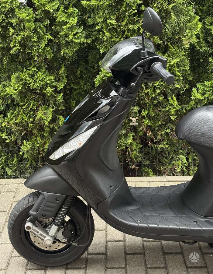 Piaggio Zip 49cc, мотороллеры / мопеды