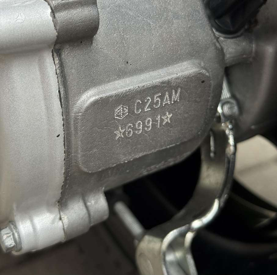 Piaggio Zip 49cc, scooters / mopeds