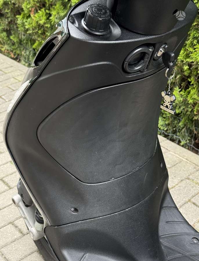 Piaggio Zip 49cc, мотороллеры / мопеды