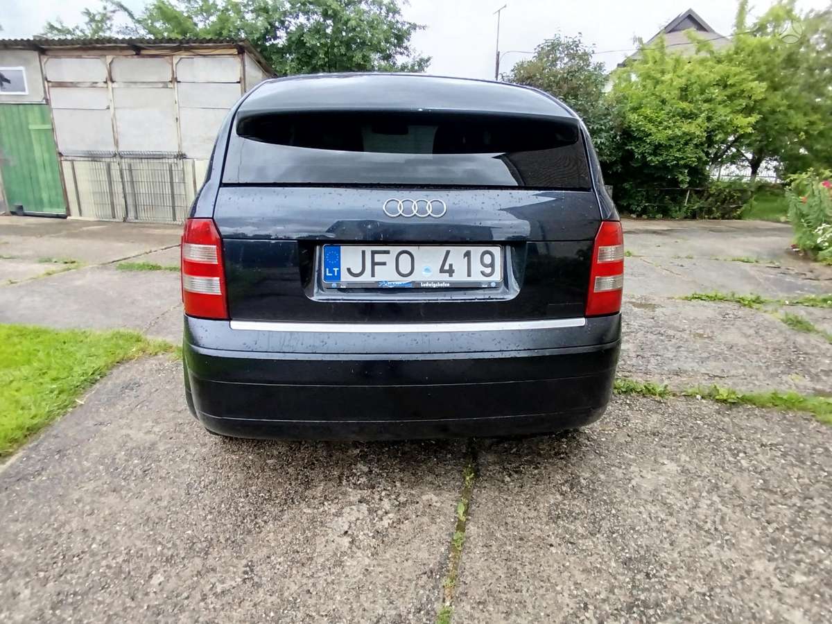 Audi A2, 1.2 l., hatchback