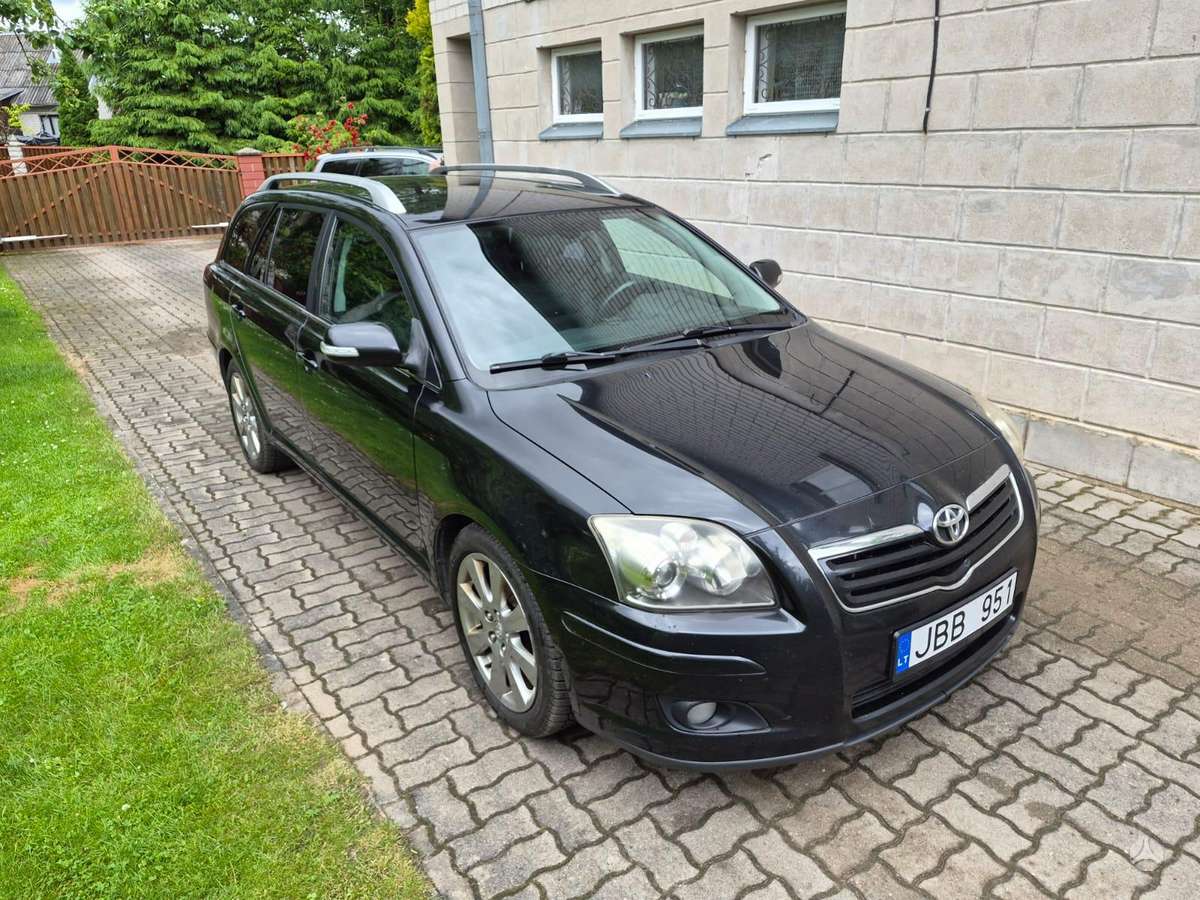 Toyota Avensis, 2.2 l., Универсал