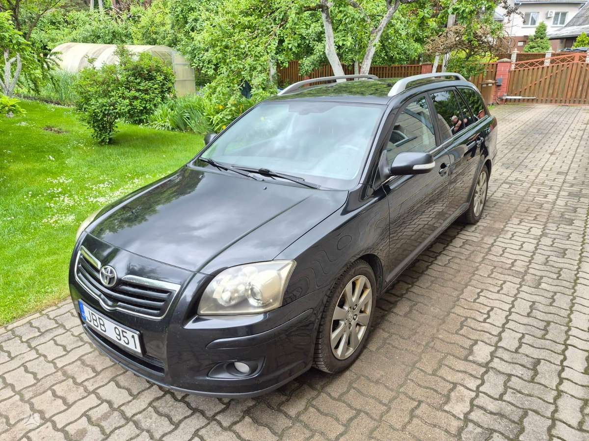 Toyota Avensis, 2.2 l., Универсал