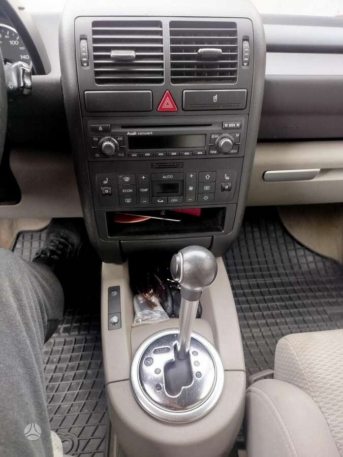 Audi A2, 1.2 l., hečbekas