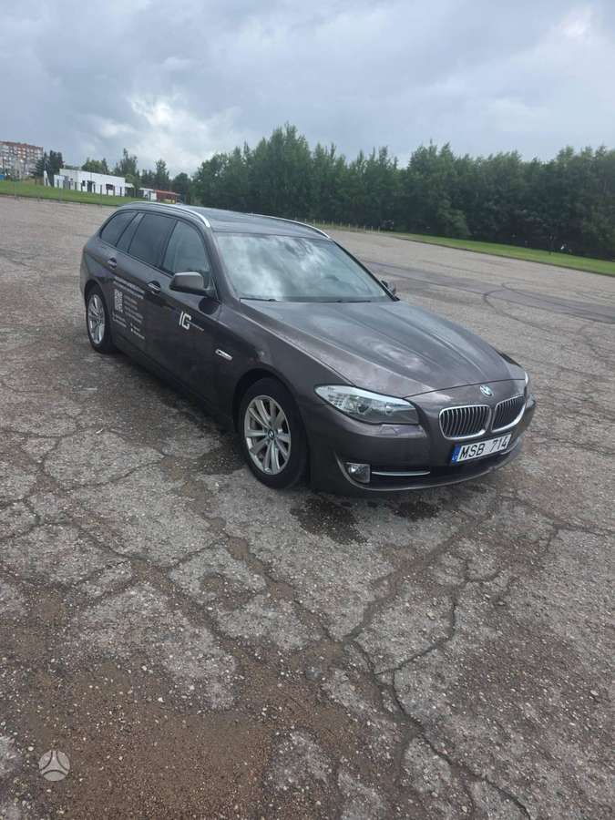BMW 535, 3.0 l., wagon