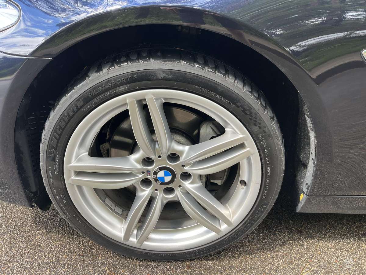 BMW 525, 3.0 l., Универсал