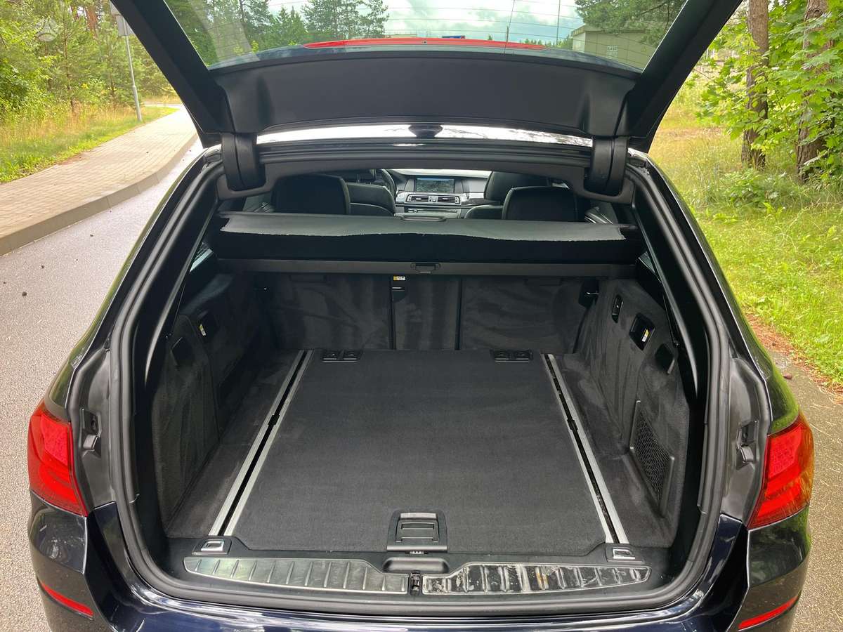 BMW 525, 3.0 l., Универсал