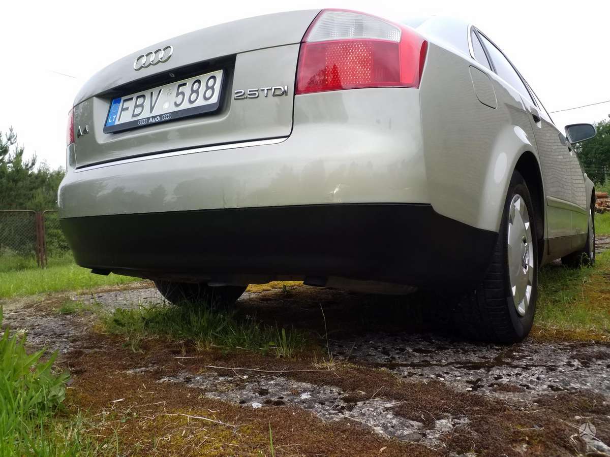 Audi A4, 2.5 l., sedanas